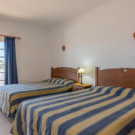 Villa Rona Coelha - Close To The Beach And Amenities - All Ensuite Bedrooms